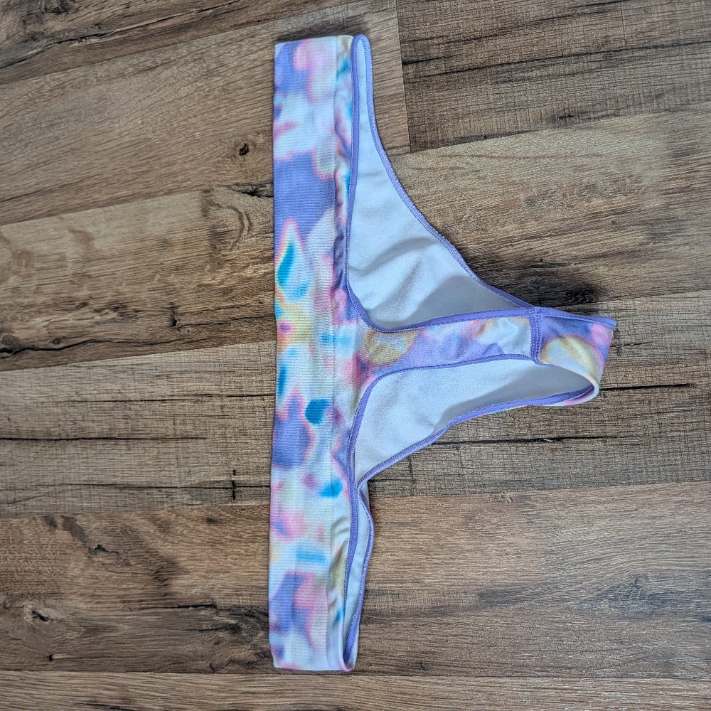 Panties - Picture 4 of 4